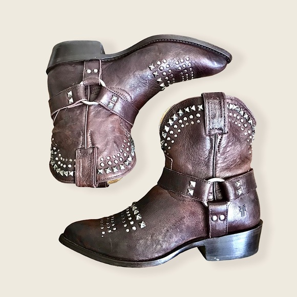 Frye Billy Biker Studded Brown Leather Harness Vintage Festival Moto Ankle Boots - Picture 9 of 9
